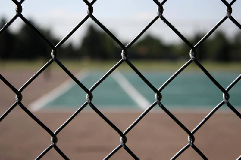 fournisseur grillage pour terrain de tennis proche Beauvais 60000